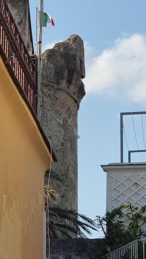 Appartamenti Su Piazza Matteotti Forio Centralissimi 외부 사진