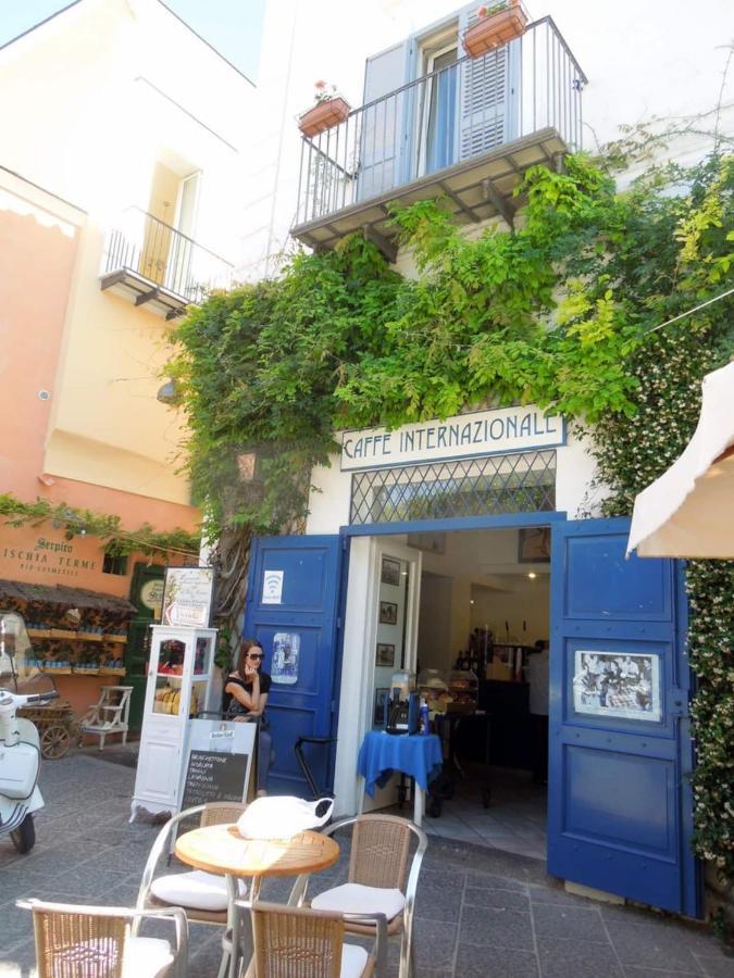 Appartamenti Su Piazza Matteotti Forio Centralissimi 외부 사진